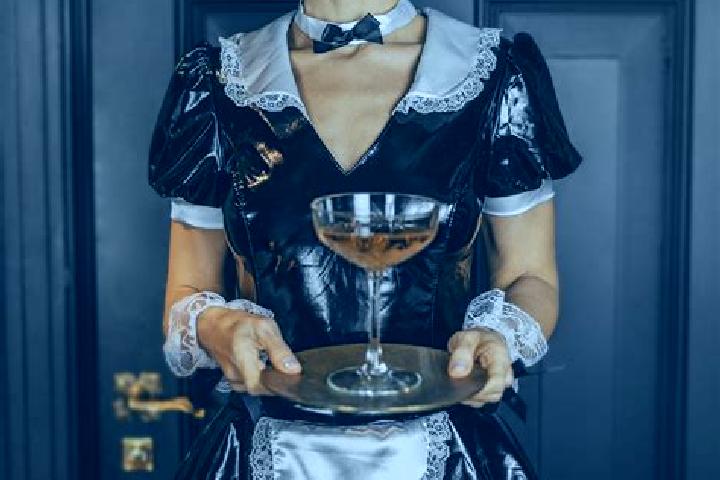 Aurora, 35, a black grey-eyed caribbean companion based in Rodd Point. Offering Dinner Date, Party Girl, OWO, Travel Companion. Available for incall and outc...