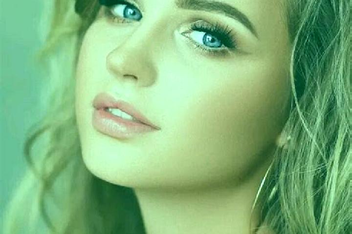 Aurora, 35, a dark blonde blue-eyed european companion based in Laguna Niguel. Offering Duos, CIM, Couples. Available for incall and outcall, overnight booki...