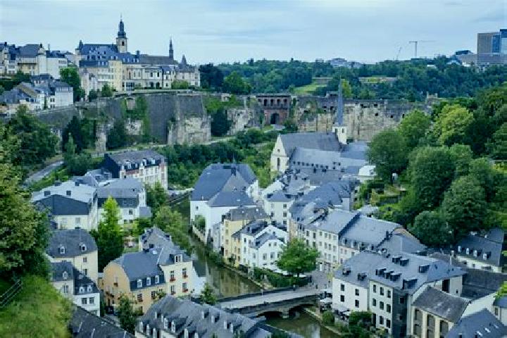 Aurora, 35 — Escort in Beaufort, Luxembourg