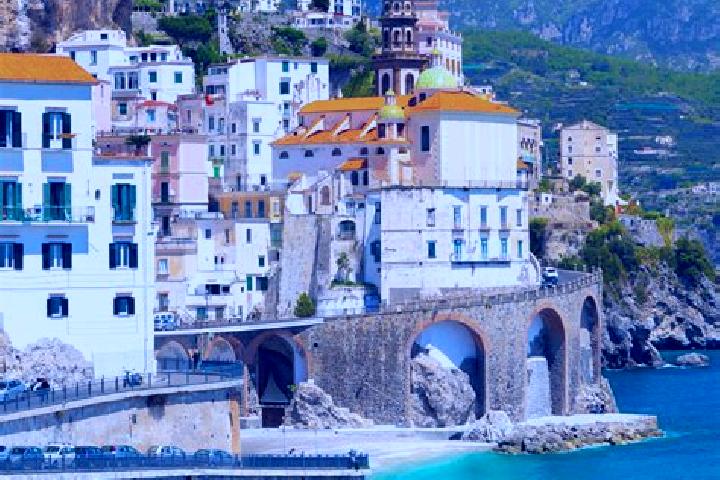 Aurora, 35 — Escort in Castrofilippo, Italy