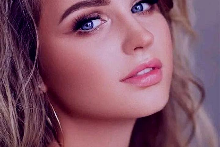 Aurora, 36, a dark blonde blue-eyed middle eastern companion based in Juaye-Mondaye. Offering Dinner Date, Domination, Travel Companion, CIM. Available for i...