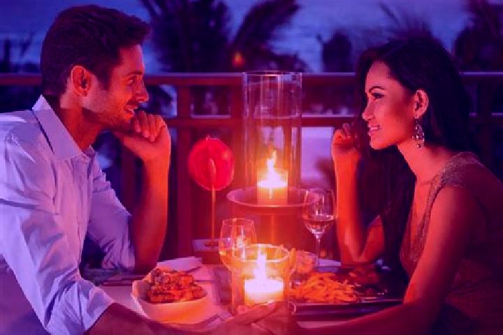 Aurora, 36, a red blue-eyed latina companion based in Rudboneh. Offering A-Level, Couples, Dinner Date, Erotic Massage, Duos. Available for incall and outcal...