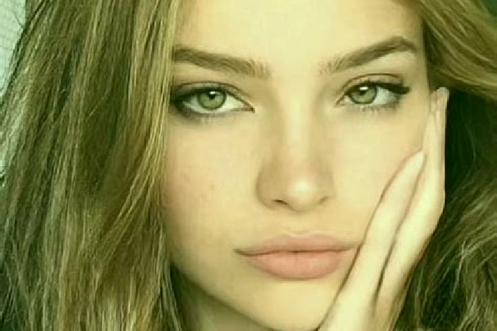 Aurora, 37, a blonde hazel-eyed asian companion based in Kazanow. Offering GFE, Dinner Date, A-Level. Available for incall and outcall, overnight bookings av...