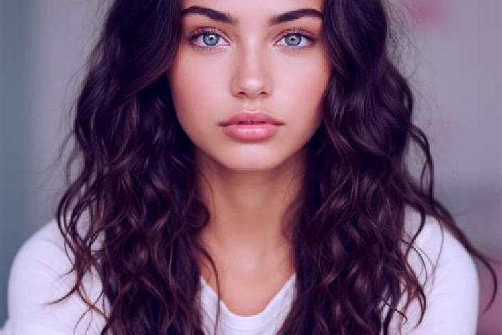 Aurora, 37, a brunette green-eyed mediterranean companion based in Lompico. Offering Tantra, OWO, Couples, Erotic Massage. Available for incall and outcall, ...