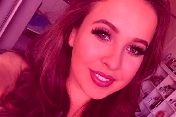 Aurora, 37, a chestnut green-eyed slavic companion based in Nagydorog. Offering Striptease, Deep French Kissing, A-Level, 69, Duos. Available for incall and ...