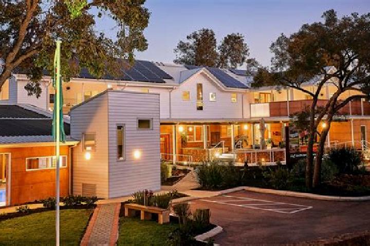 Aurora, 37 — Escort in Helena Valley, Australia