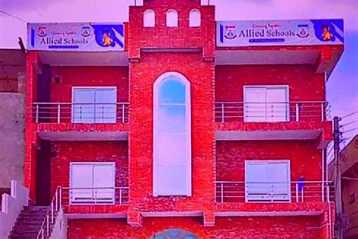 Aurora, 37 — Escort in Kundian, Pakistan