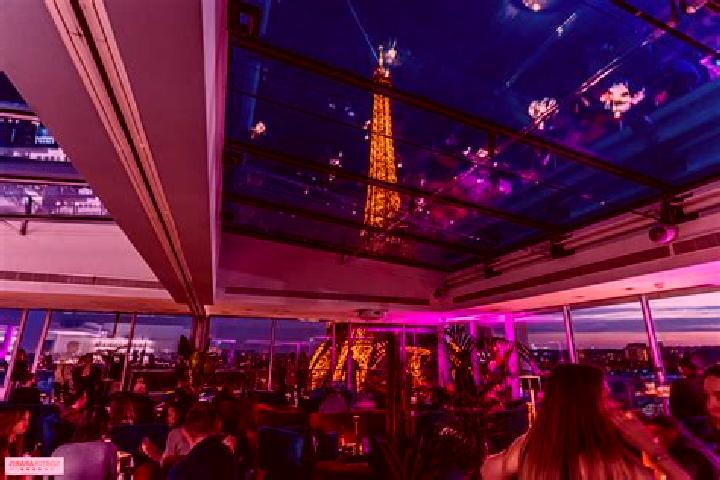 Aurora, 37 — Escort in Paris 10e Arrondissement, France
