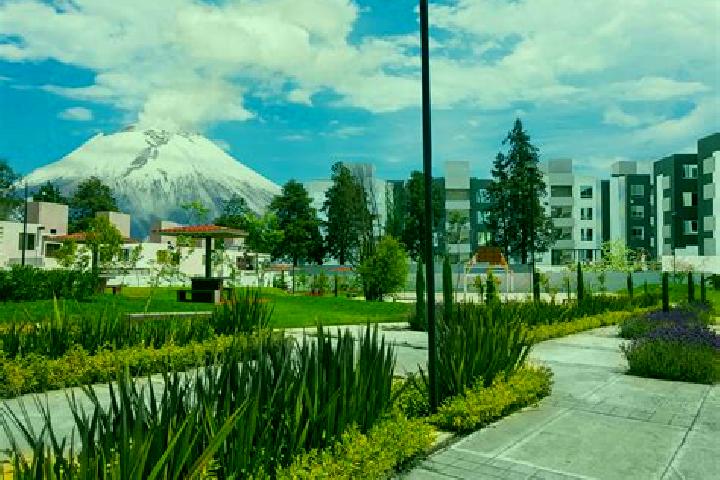 Aurora, 37 — Escort in Santa Ana Xalmimilulco, Mexico