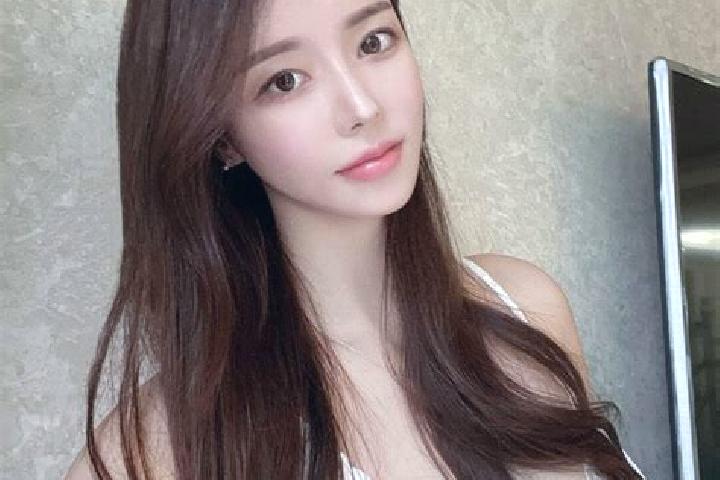 Aurora, 37 — Escort in Wenjiapo, China