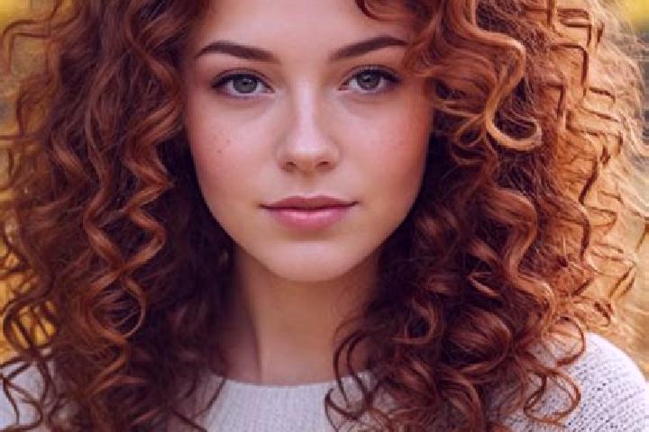 Aurora, 38, a auburn brown-eyed slavic companion based in Oberentzen. Offering A-Level, Deep French Kissing, Travel Companion. Available for incall and outca...