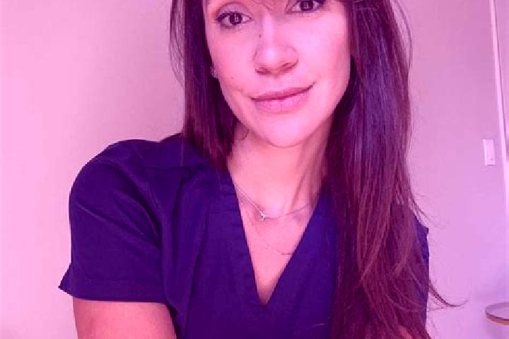 Aurora, 38, a brunette hazel-eyed slavic companion based in San Pedro la Tejeria. Offering Massage, CIM, Erotic Massage. Available for incall and outcall, da...