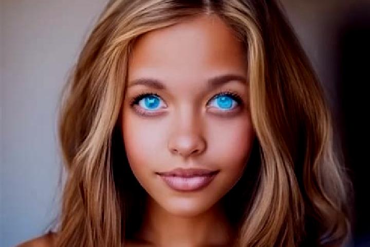 Aurora, 38, a chestnut blue-eyed mixed companion based in Dodici Morelli. Offering Roleplay, Party Girl. Available for incall and outcall, overnight bookings...