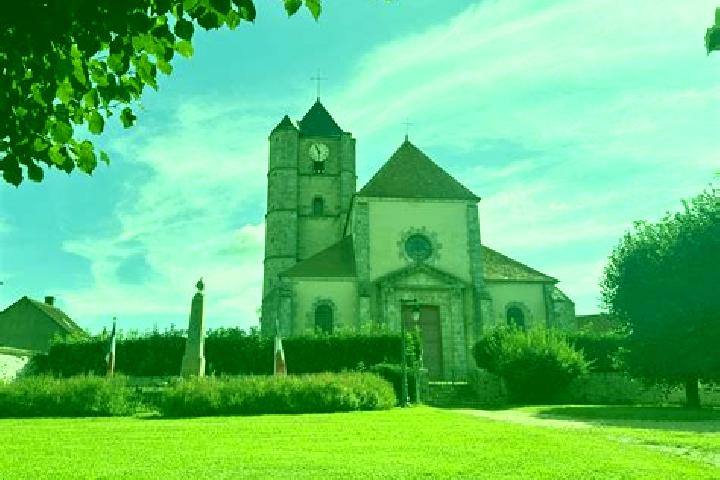 Aurora, 38 — Escort in Ozouer-le-Voulgis, France