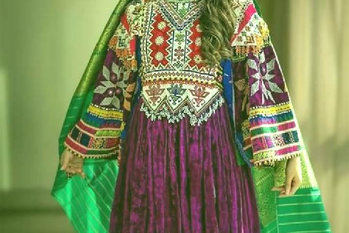 Aurora, 38 — Escort in Sarfiraz Kala, Afghanistan