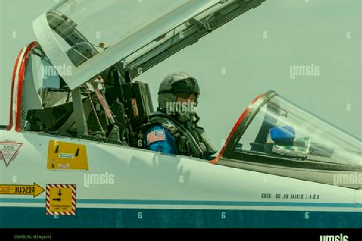 Aurora, 38 — Escort in Sokol, Russia