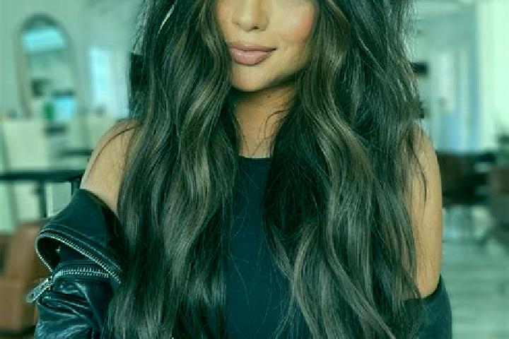 Aurora, 39, a brunette dark-eyed asian companion based in Stioborani. Offering Deep French Kissing, Tantra, CIM, Party Girl. Available for incall and outcall...