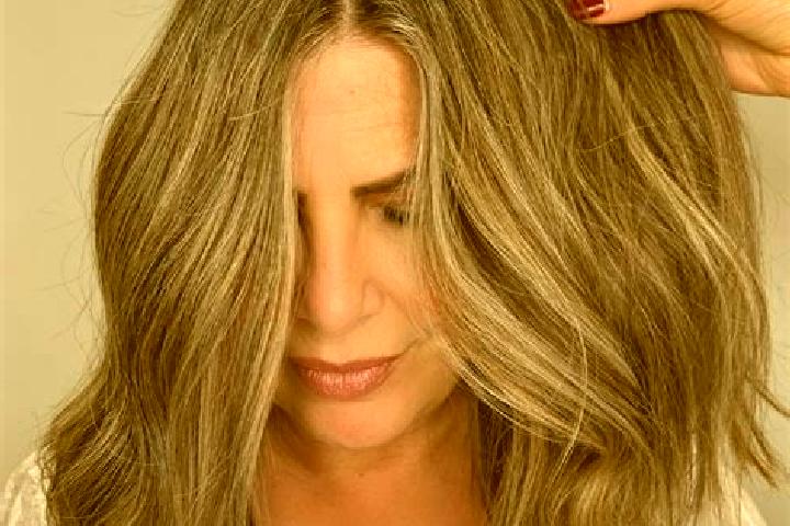 Aurora, 39, a dark blonde grey-eyed caribbean companion based in Zeytinliova. Offering Tantra, GFE, BDSM, Deep French Kissing, Domination. Available for inca...