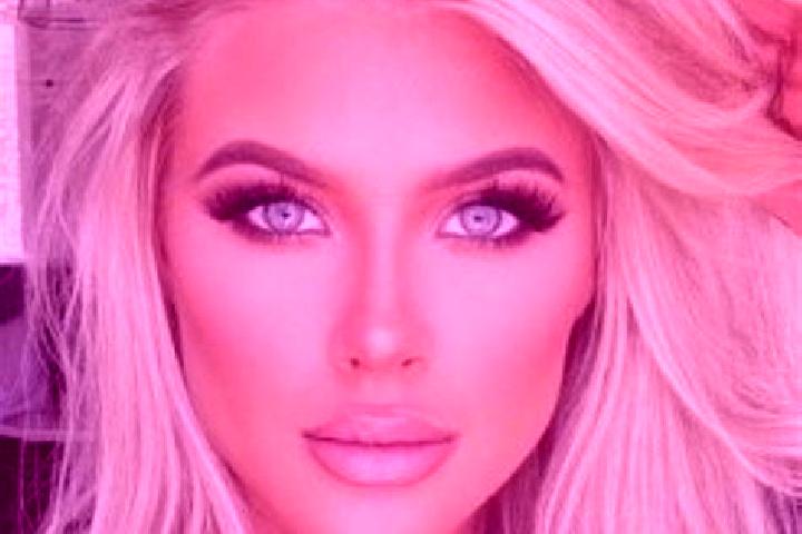 Aurora, 39, a platinum blonde grey-eyed mixed companion based in Tucano. Offering Domination, Erotic Massage, CIM, Couples. Available for incall and outcall,...