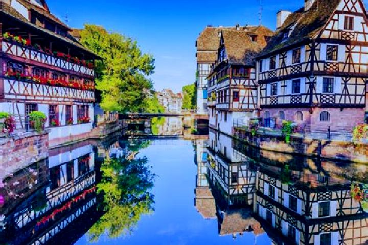 Aurora, 39 — Escort in Badevel, France