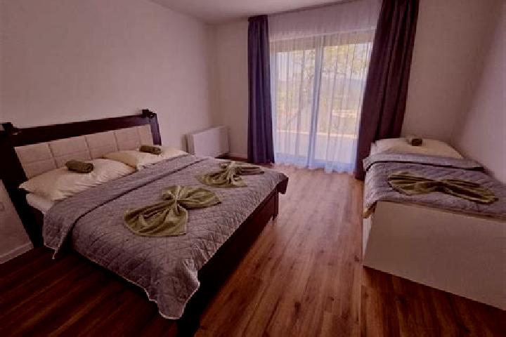 Aurora, 39 — Escort in Kraliky, Slovakia