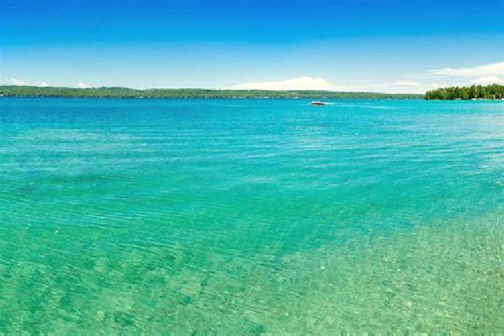Aurora, 39 — Escort in Lake Michigan Beach, United States