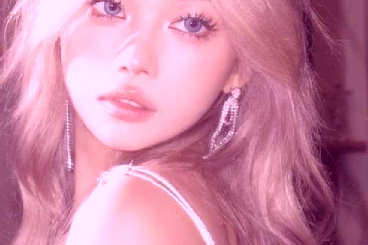 Ava, 20, a blonde blue-eyed asian companion based in North Rose. Offering OWO, Overnight, Striptease. Available for incall and outcall, day and evening dates.