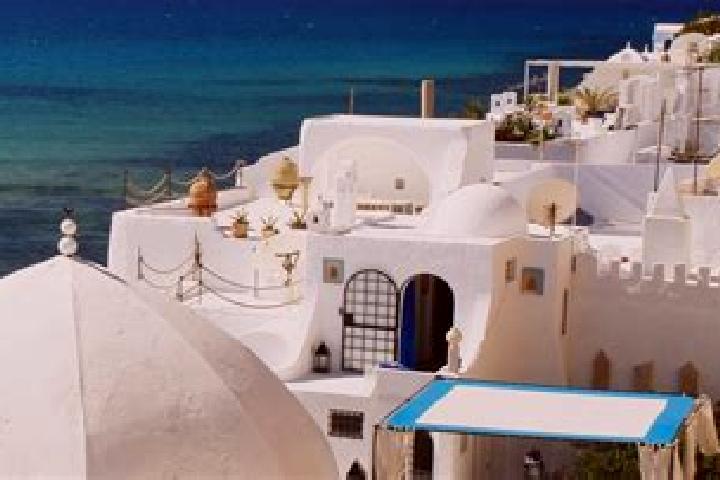 Ava, 20 — Escort in Le Kram, Tunisia
