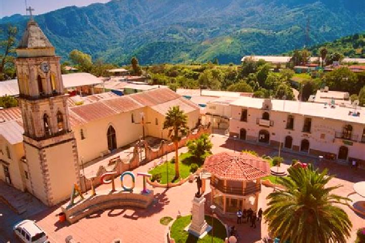 Ava, 20 — Escort in Topia, Mexico