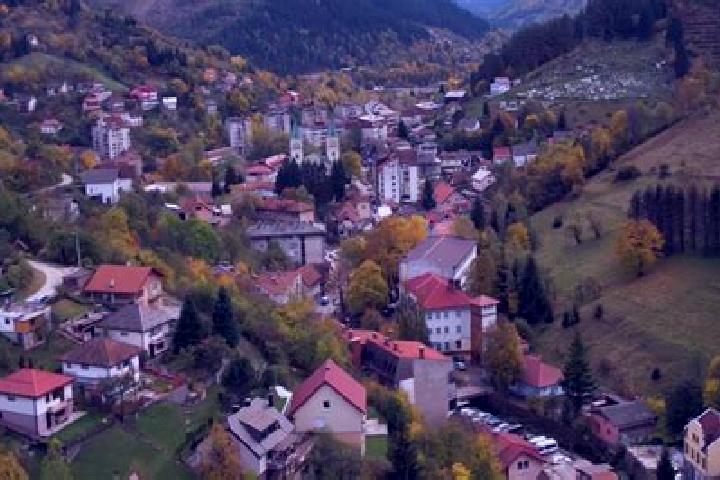 Ava, 20 — Escort in Vares, Bosnia and Herzegovina