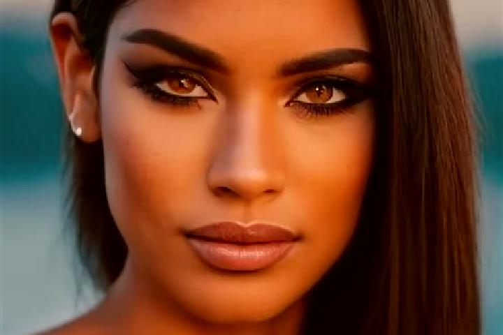 Ava, 21, a black grey-eyed latina companion based in Susegana. Offering Fetish, Girlfriend Experience, Couples. Available for incall and outcall, overnight b...