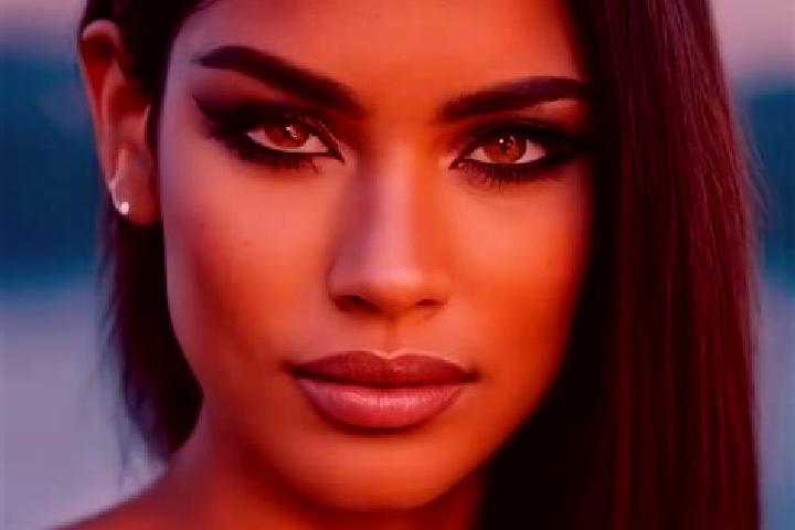 Ava, 21, a dark blonde amber-eyed latina companion based in Odunpazari. Offering Erotic Massage, OWO, Overnight. Available for incall and outcall, day and ev...