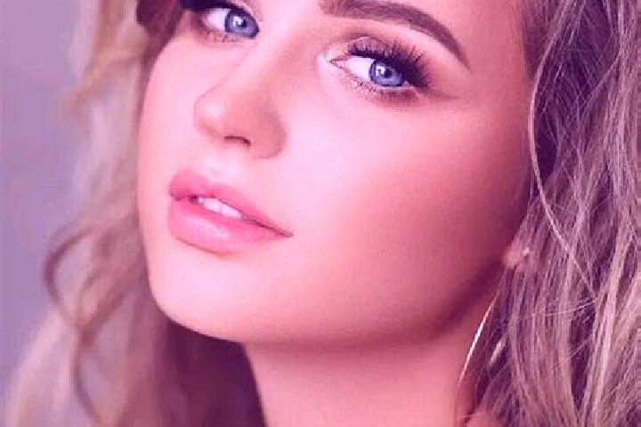 Ava, 21, a dark blonde blue-eyed slavic companion based in Cumlosen. Offering Deep French Kissing, Party Girl, 69. Available for incall and outcall, overnigh...