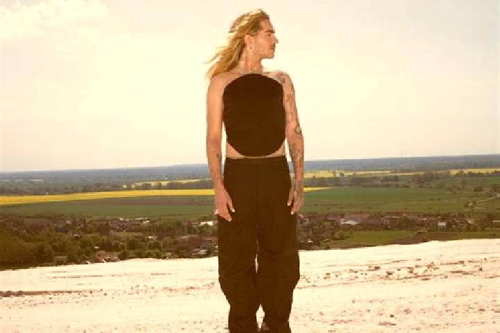 Ava, 21 — Escort in Loitsche, Germany