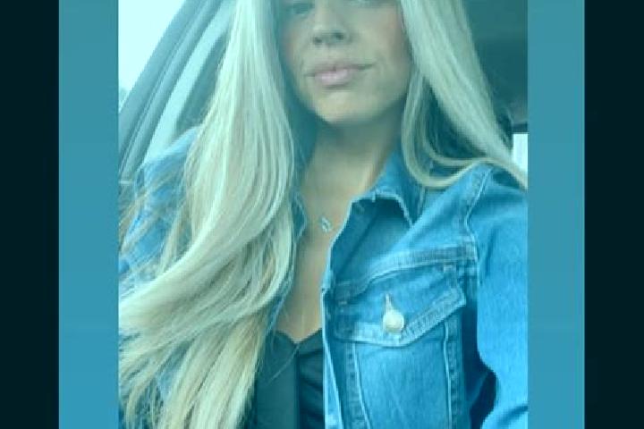 Ava, 21 — Escort in Vladila, Romania