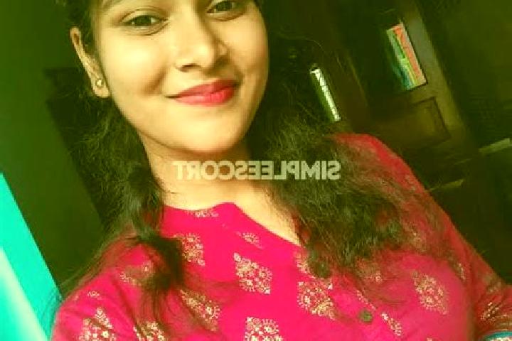 Ava, 22 — Escort in Erode, India