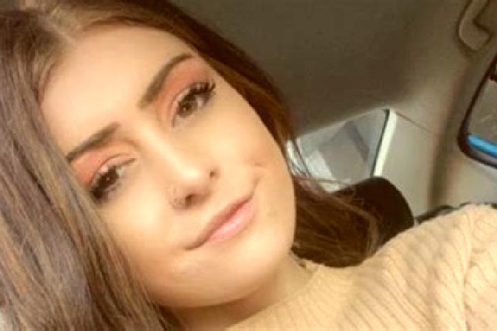 Ava, 22 — Escort in Hadspen, Australia