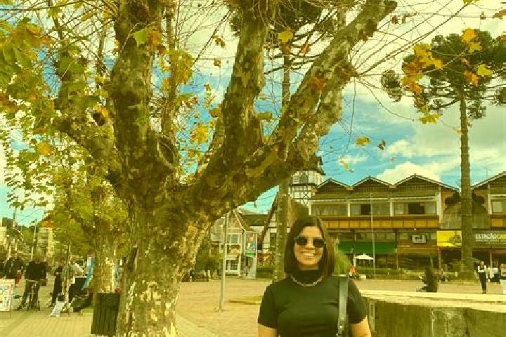 Ava, 22 — Escort in Luiziania, Brazil