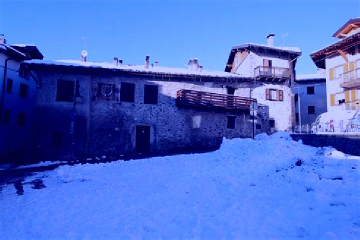 Ava, 22 — Escort in Miola di Pine, Italy