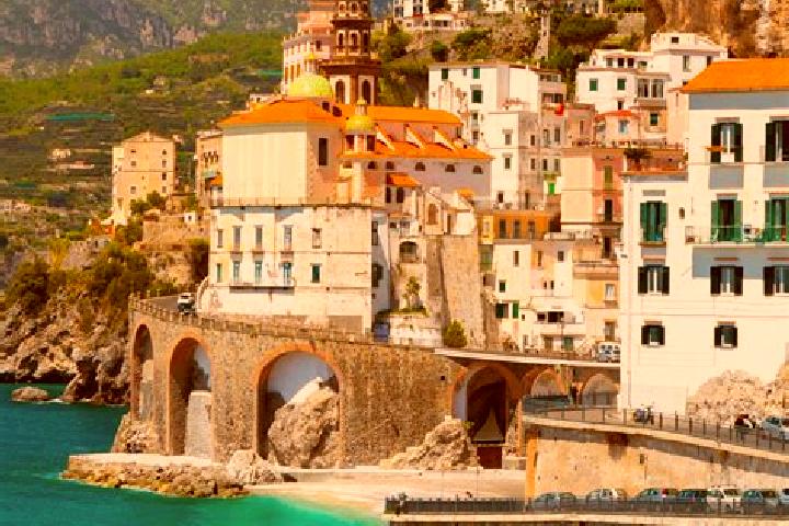 Ava, 22 — Escort in Venarotta, Italy