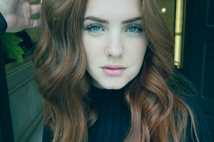 Ava, 23, a auburn blue-eyed european companion based in Ostheim. Offering Dinner Date, Roleplay, Duos, 69. Available for incall and outcall, day and evening ...