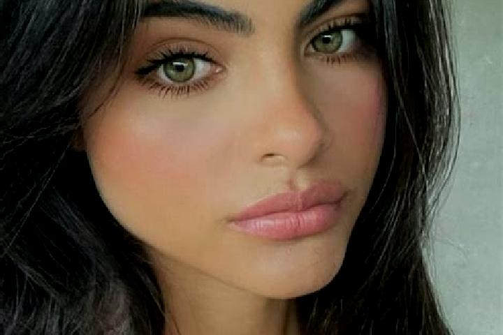 Ava, 23, a brunette dark-eyed caribbean companion based in Obsharovka. Offering Party Girl, OWO, Couples, Duos, Tantra. Available for incall and outcall, ove...