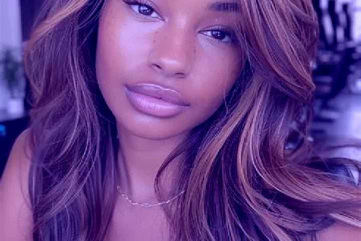 Ava, 23, a dark blonde brown-eyed indian companion based in Penukonda. Offering Domination, Deep French Kissing, Party Girl. Available for incall and outcall...