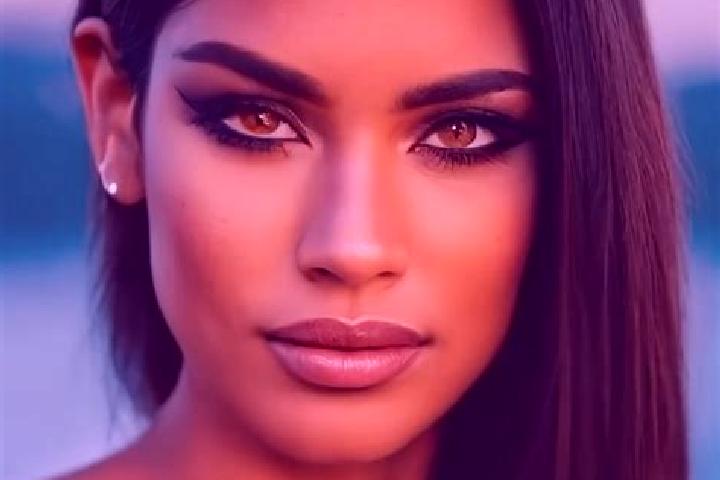 Ava, 24, a black dark-eyed latina companion based in Oleksovice. Offering CIM, GFE, Duos. Available for incall and outcall, day and evening dates.