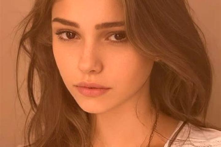 Ava, 24, a chestnut hazel-eyed slavic companion based in Lalsot. Offering CIM, Overnight, Girlfriend Experience, Domination. Available for incall and outcall...
