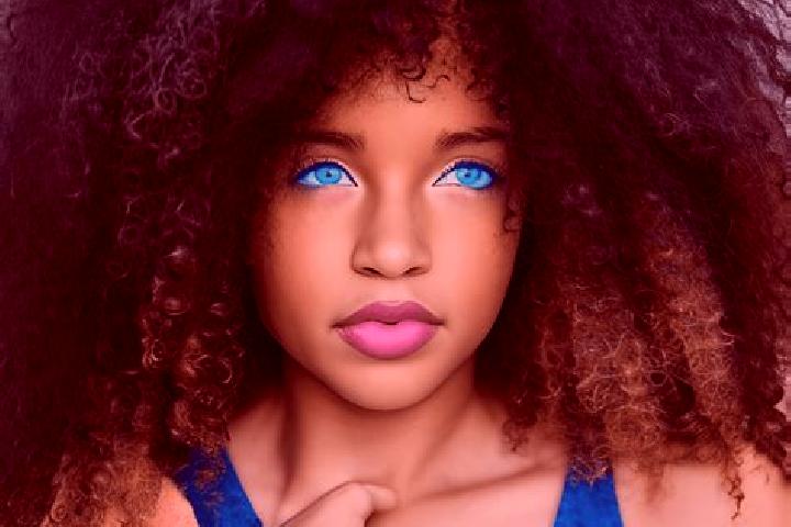 Ava, 25, a black blue-eyed mixed companion based in Vislanda. Offering Fetish, GFE, Duos. Available for incall and outcall, day and evening dates.