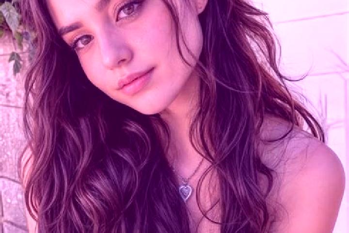 Ava, 25, a chestnut hazel-eyed caribbean companion based in Wilberforce. Offering Erotic Massage, CIM, Party Girl. Available for incall and outcall, day and ...