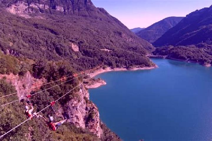 Ava, 25 — Escort in Hoz de Jaca, Spain