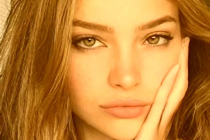 Ava, 26, a dark blonde hazel-eyed caribbean companion based in Mauhao. Offering Deep French Kissing, Couples, Party Girl, Overnight, OWO. Available for incal...