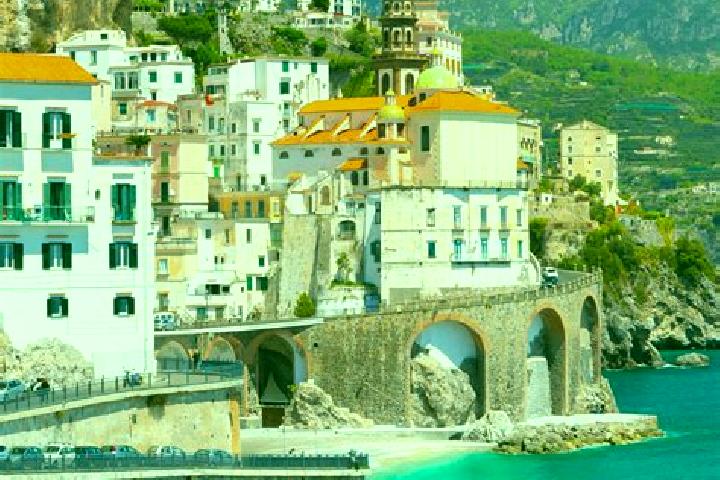 Ava, 26 — Escort in Postua, Italy